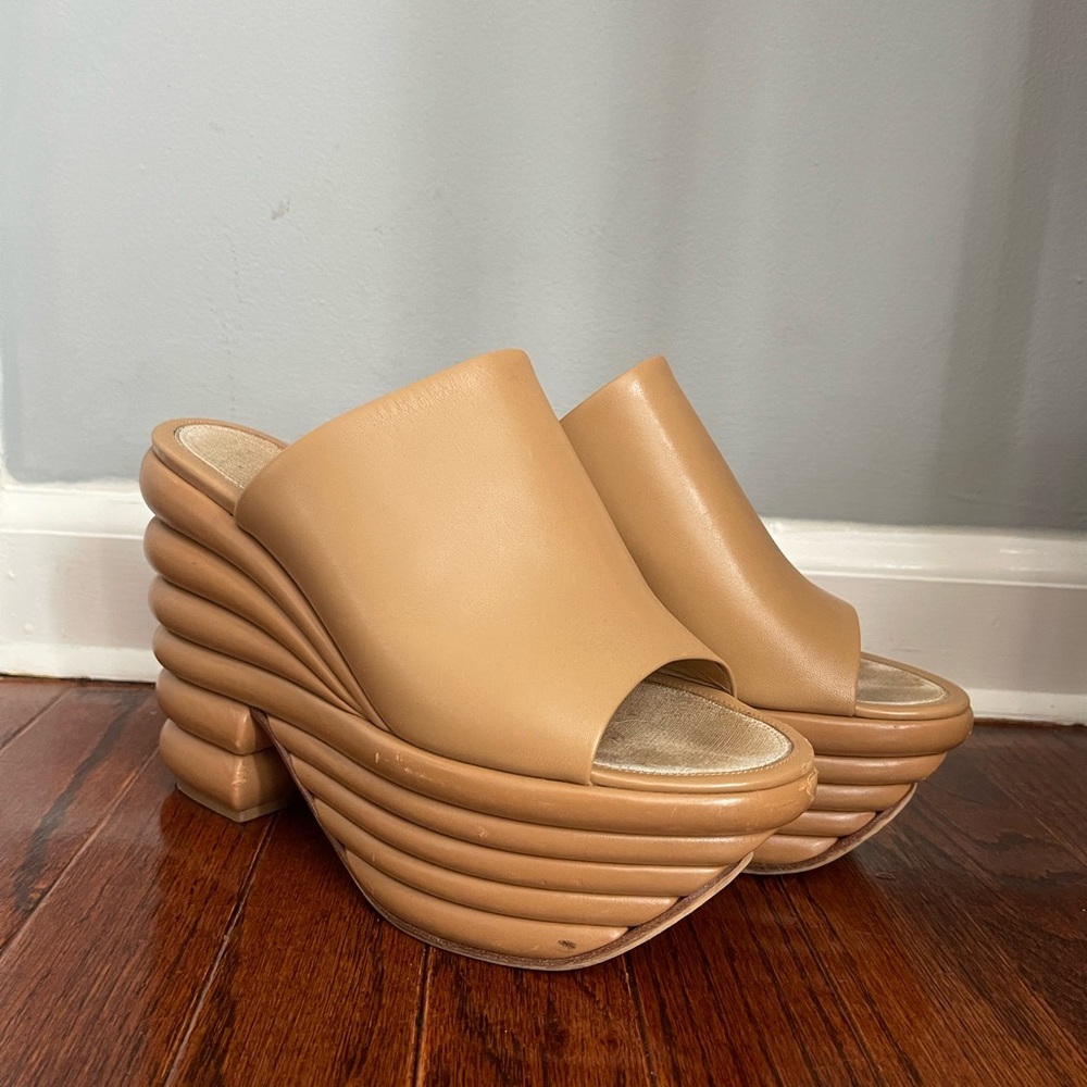 Salvatore Ferragamo block wedge leather heels 8.5